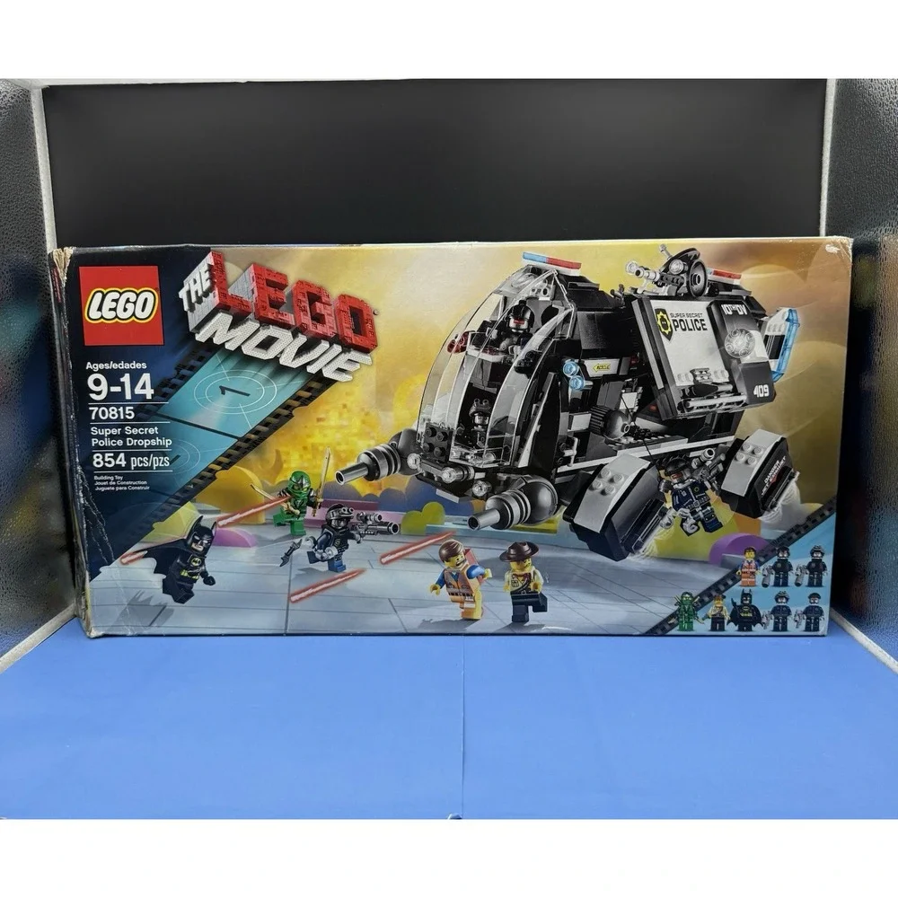 LEGO The LEGO Movie: Super Secret Police Dropship (70815) 100% Complete W/Minifi